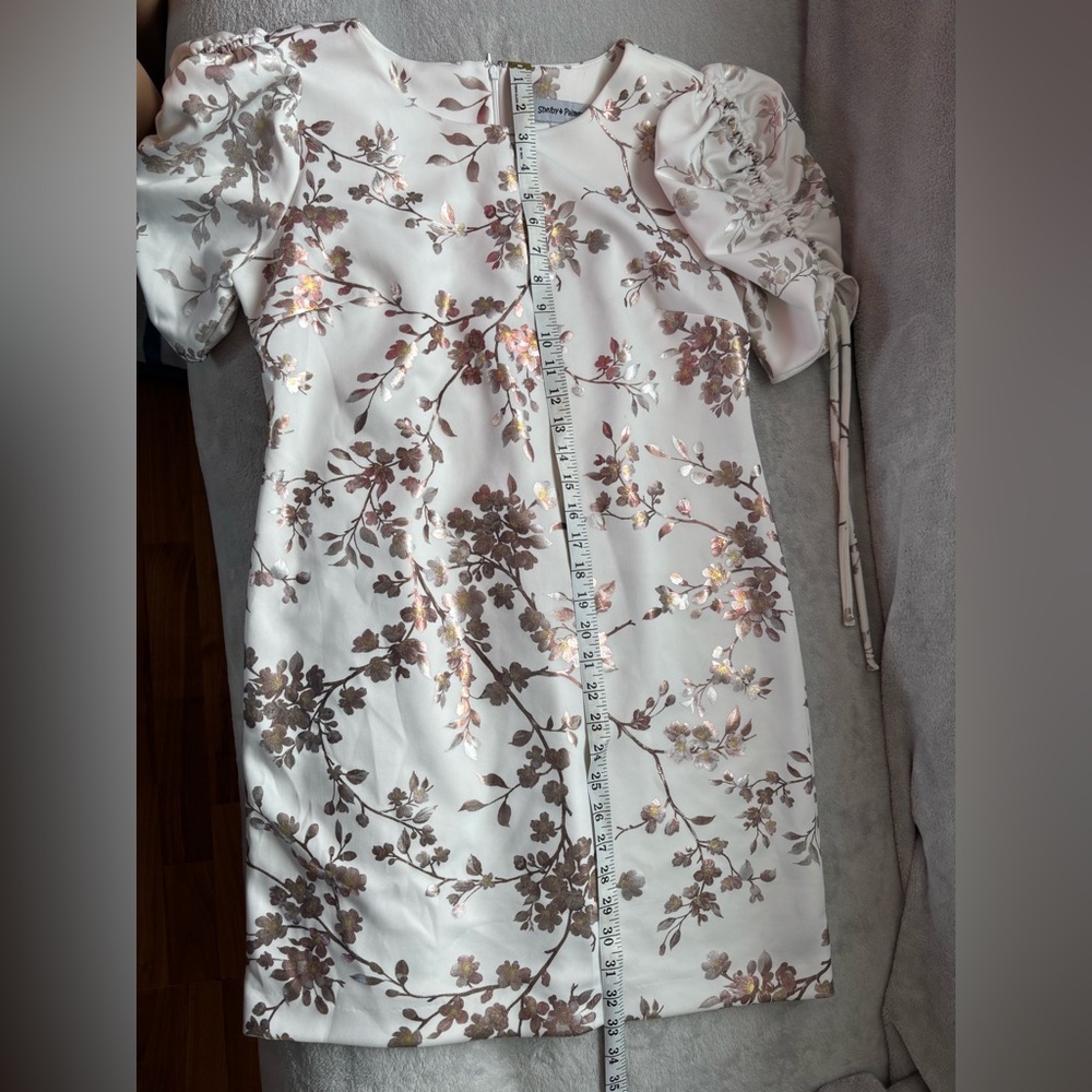 Shelby & Palmer Sheath Dress Women's Size 10 Ruched Sleeve Floral Ivory Stretch - Picture 15 of 16